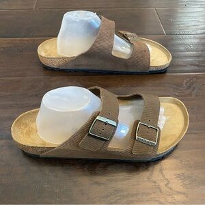 New without box Birkenstock made in Germany brown pattern sandals men’s size 13